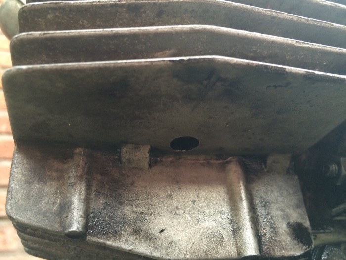 image.jpg (227.5 KiB) 5486 mal betrachtet Loch im Zylinder Unterseite