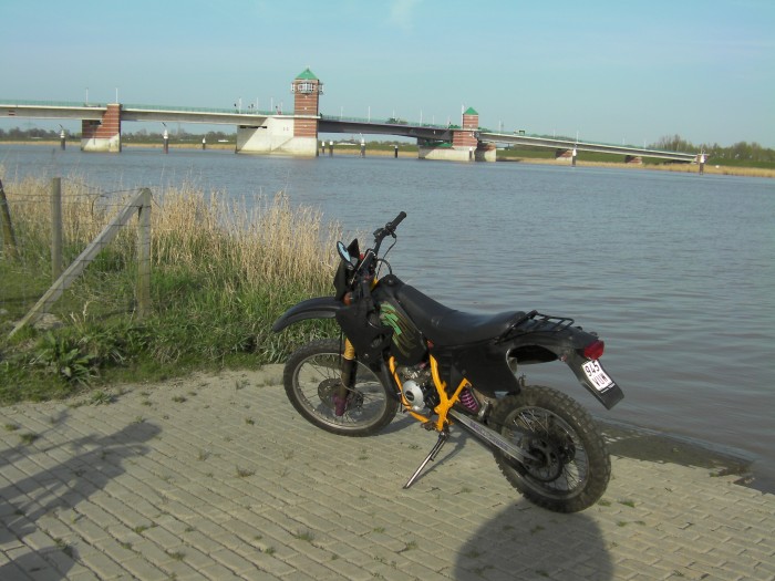 SANY0044.JPG (3.52 MiB) 21051 mal betrachtet Sachs ZX 50 an der Ems