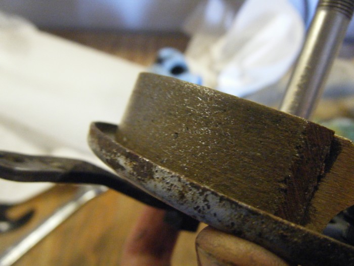 Bremsbelag abgeschliffen.JPG (1.95 MiB) 4608 mal betrachtet Abgeschliffener Bremsbelag