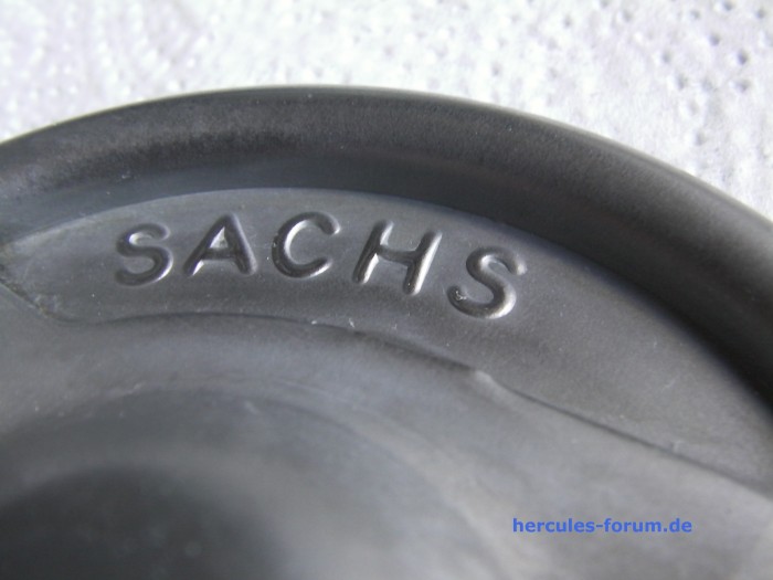 SANY0300.JPG (1.14 MiB) 14154 mal betrachtet SACHS-Bremsteller im Detail