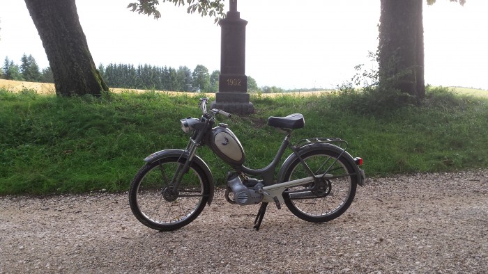 Hercules 221 MF von links